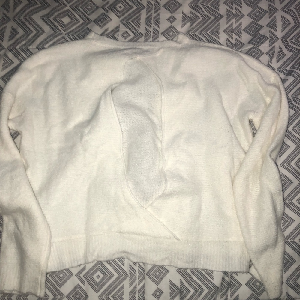 Long sleeve, open back sweater